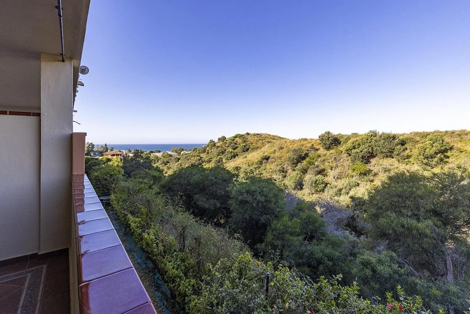 Apartamento 037 Relaxing Sea Views 2 Bed 2 Bath Mijas Calahonda Apt